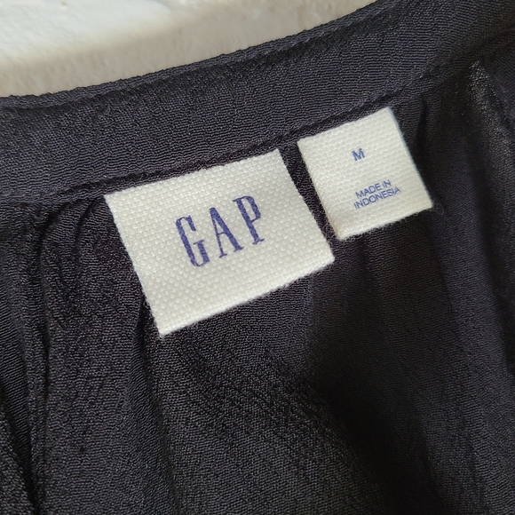 Black GAP Romper - Picture 8 of 8